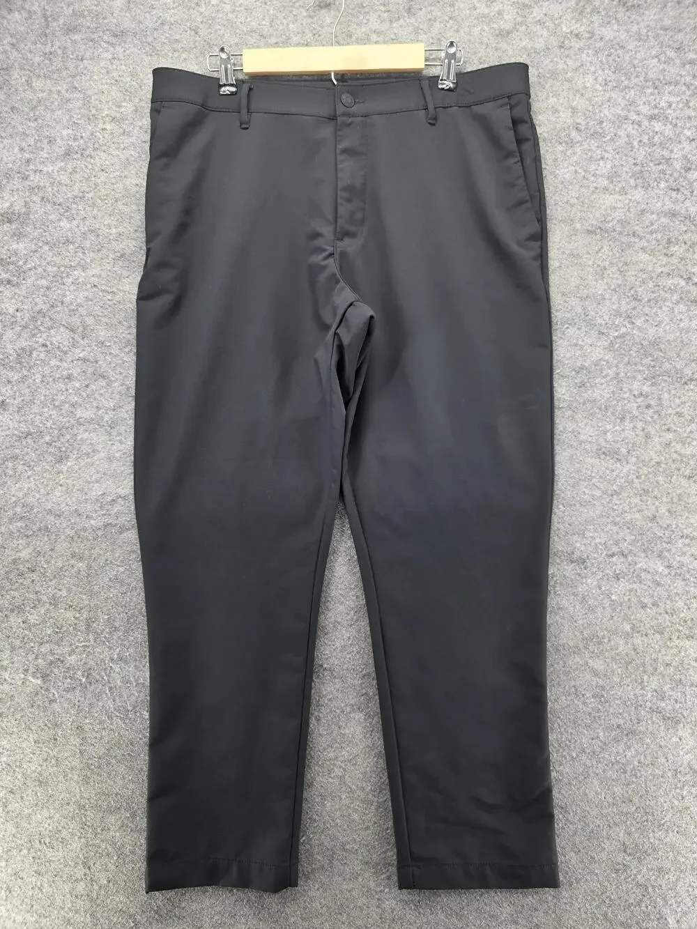 Banana Republic Dress Pants Mens 36x29 Black Polyester Flat Front Slacks Office